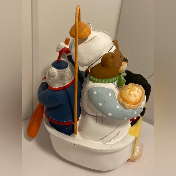 Vintage Dept 56 Storybook RUB A DUB TUB Christmas Ornament cat dog bear 2000 - Picture 4 of 16